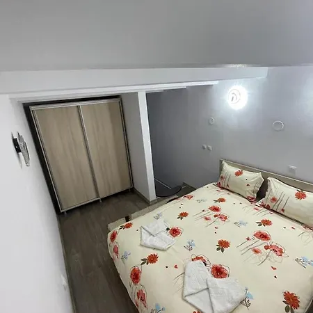 Stefi Apartment